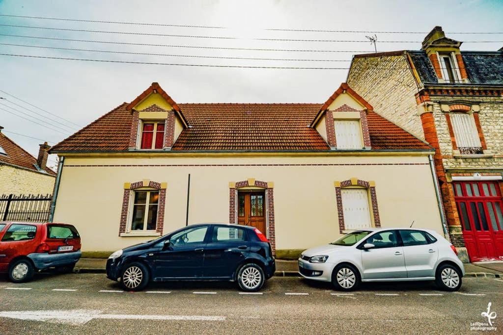 Maison Piscine Interieure Et Garage Troyes Esterno foto